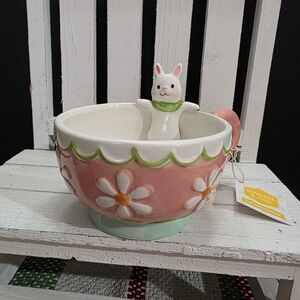 🐰 Sunshine & Main Brand" Easter Bunny Ceramic Mug – Pink Floral – Brand New.